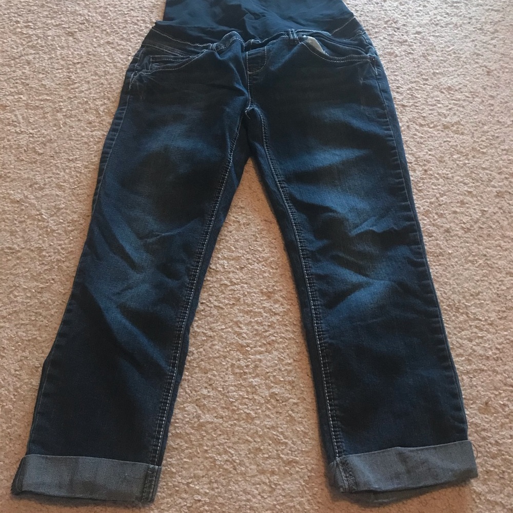 Maternity cropped capris